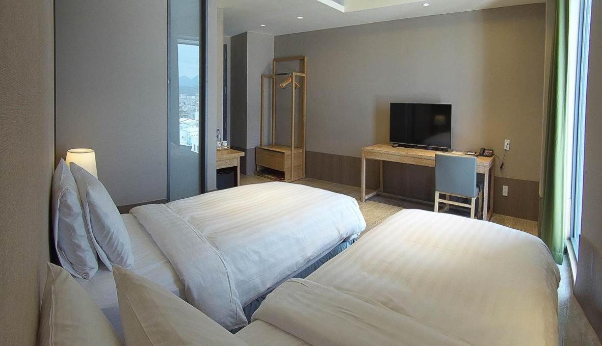 เดอะ สวีท ไท่ถุง Hotel Taitung ภายนอก รูปภาพ